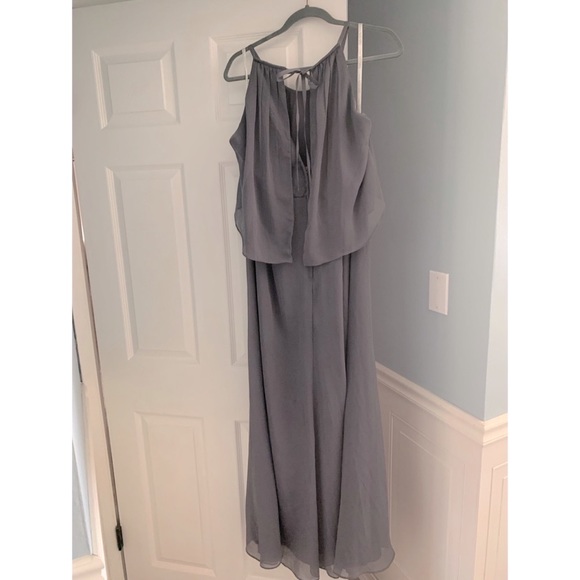 DAVID'S BRIDAL Flounced Crinkle Chiffon Sheath Bridesmaid Dress 🖤 - Picture 3 of 3